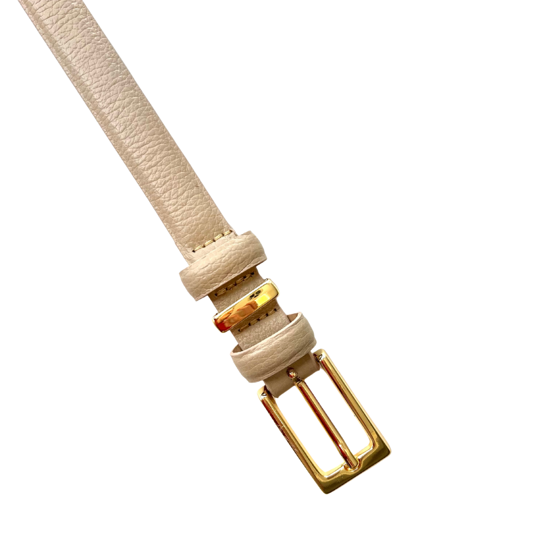 Cinto Couro Gabi (Nude com Fivela Dourada). Em até 4x R$ 41,25.