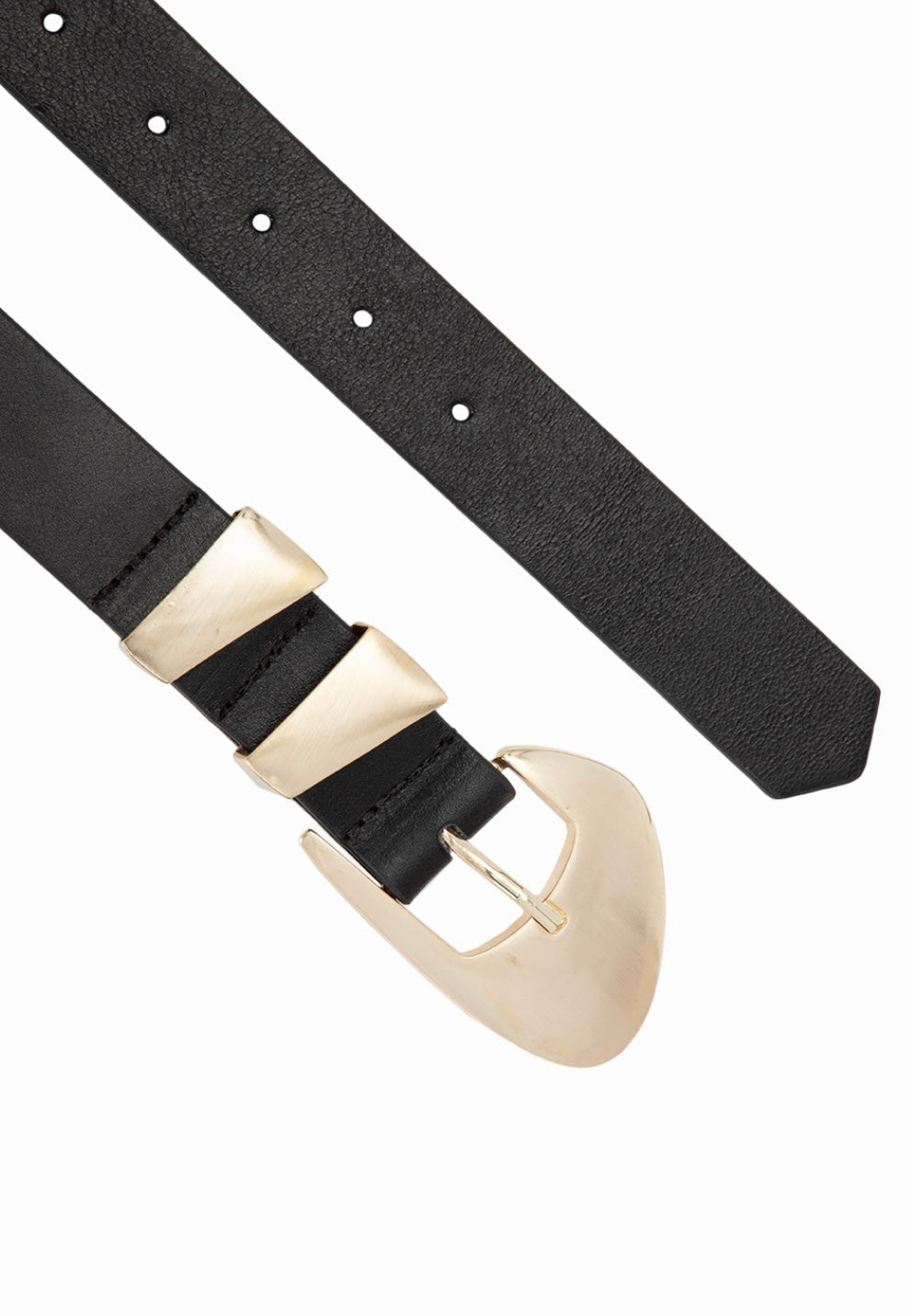 Cinto Couro Lu (Preto com Fivela e Passante Dourado). Em até 4 x R$ 42,25.