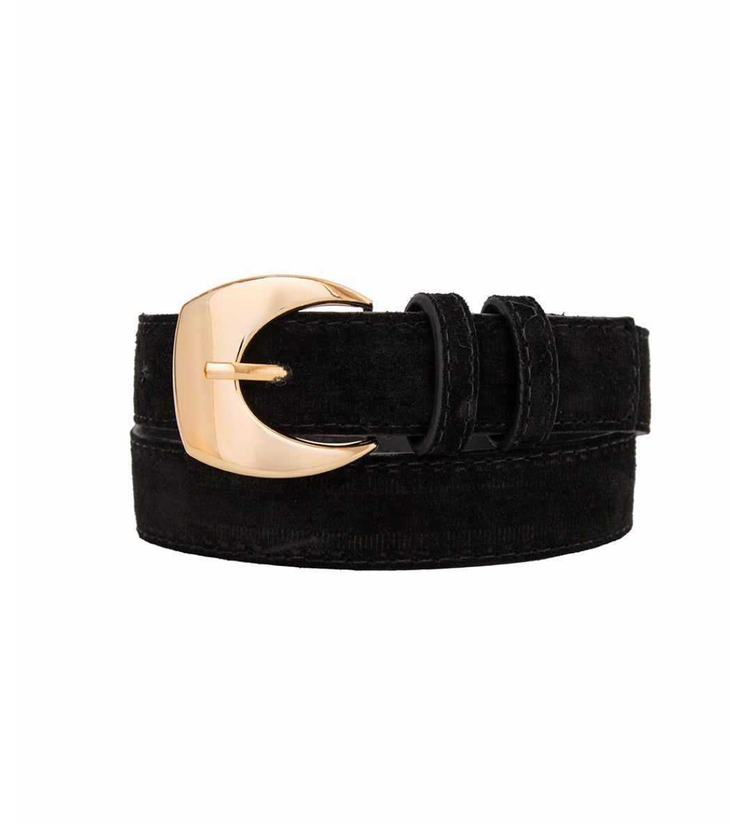 Cinto Joana (Camurça Preto com Fivela Dourada). Em até 4x R$ 39,75. Sem juros.