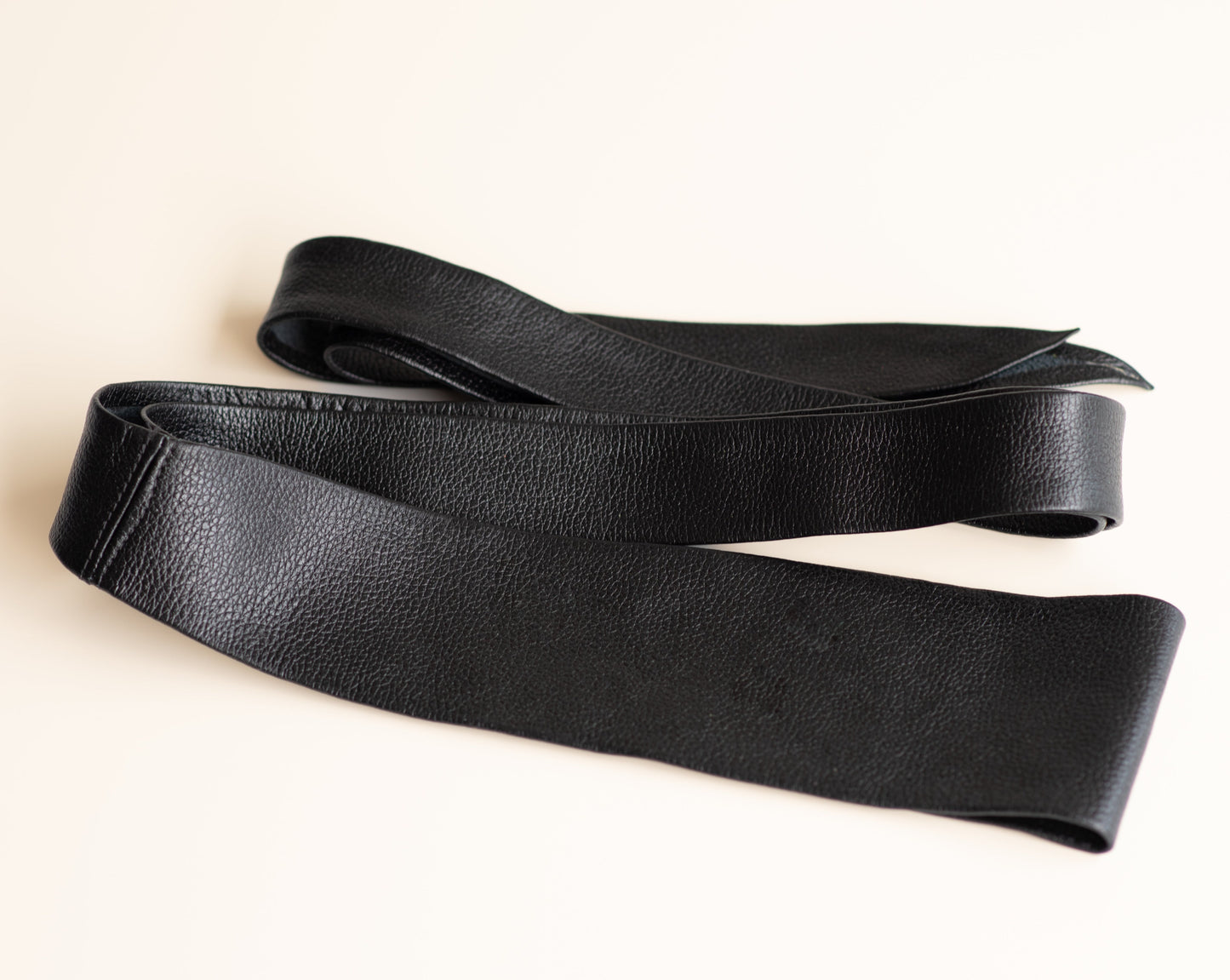 Cinto Faixa Ângela (Preto 2 Voltas).