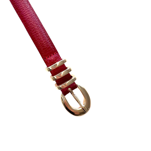 Cinto Couro Marina (Vermelho escuro com Fivela e Passantes Dourados). Em até 4x R$ 39,75. Sem juros.