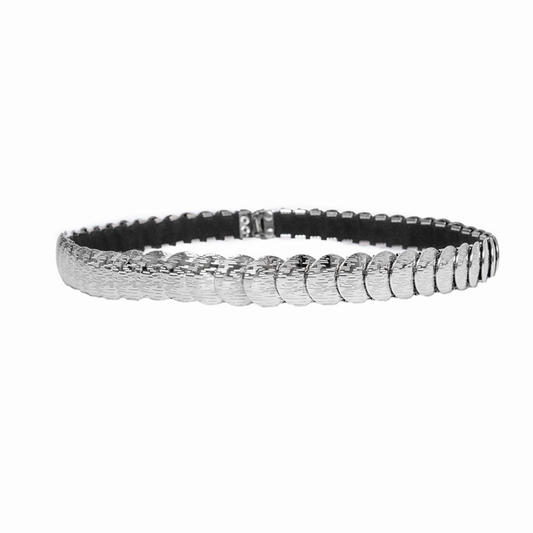 Cinto Elástico Aline (Prata com Moedas). Em até 4 x R$  37,25. Sem Juros.